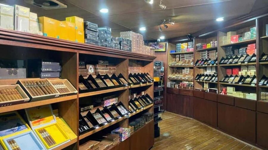 Punta Cana: Don Lucas Cigar, Chocolate, & Rum Tour - Shopping at the Don Lucas Store Without Feeling Pressured