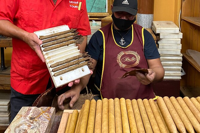 Rum & Cigar Tour With An Expert In Little Havana - The guide makes or breaks it: Ariel, Robyn, Bethany, and Ria’s style