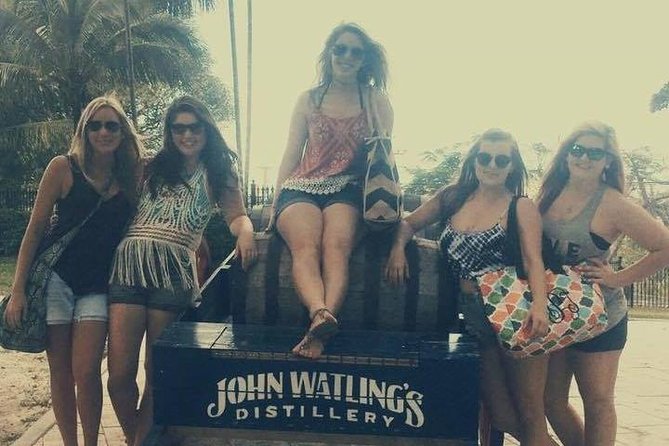 Rum Reggae and Rhythms Private Tour (minimum of 6 people) - The 11:00am Nassau rhythm: what the day actually feels like