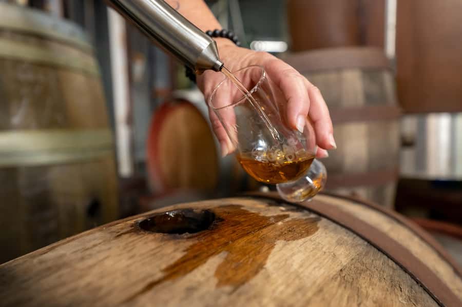 Sarina: Rum Distillery Guided Tour and Tasting - Sarina Sugar Shed Rum Tour: A quick hit of distillery know-how