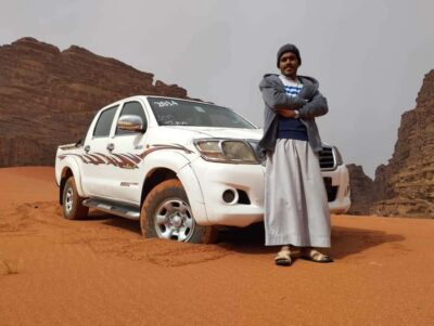 Wadi Rum: 2-Hour Jeep Tour with Bedouin Tea - Meeting Point, Transfers, and the Simple Logistics