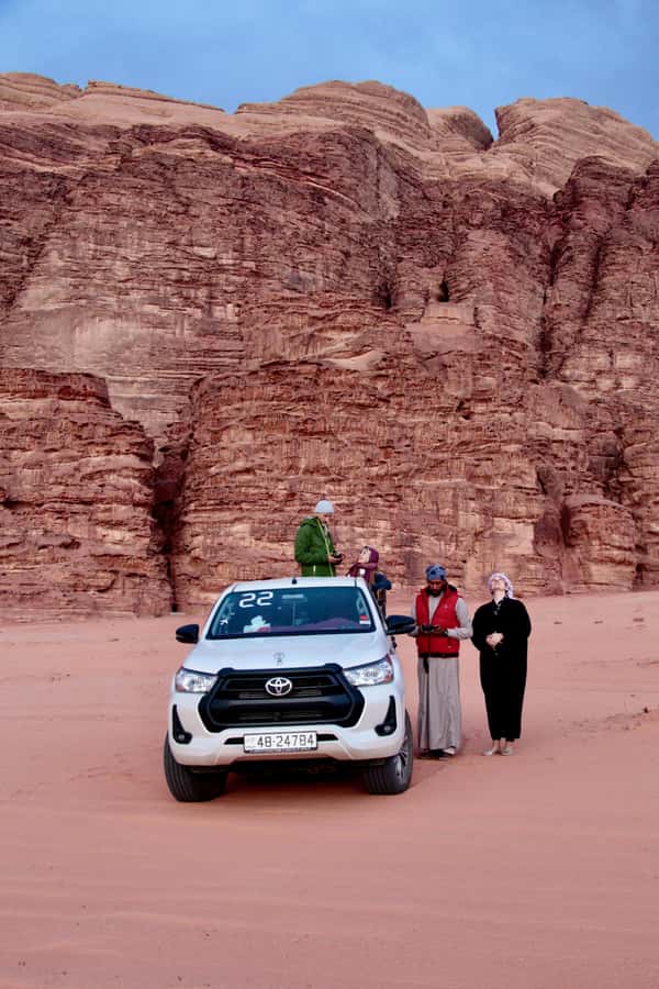 Wadi Rum: 2nights|3Day all-inclusive BedouinDesertExperience - Camel ride and Bedouin tea: the right kind of slow