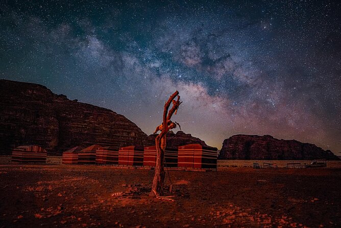 Wadi Rum: Explorer Jeep Tour PASS + Local Food + Optional Stay - Lawrence’s Spring and the Red Sand Dunes: The Start That Sets the Tone