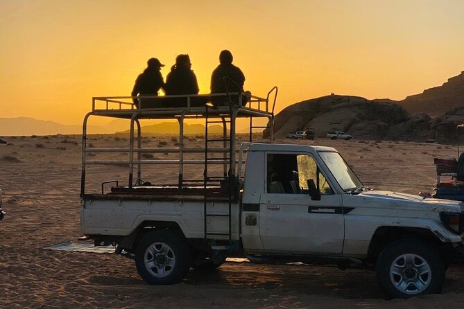 Wadi Rum Full Day Jeep Tour + Overnight & Dinner in Bedouin Camp - Overnight Camp: Panoramic Tent Life, Showers, and Real Night Timing