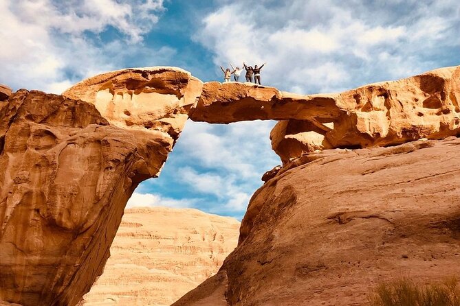 Wadi Rum Full Day Jeep Tour + Overnight in Bedouin Camp & Dinner - Should you book Wadi Rum Desert Calm’s overnight tour?