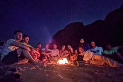 Wadi Rum Full Day Jeep Tour - Stargazing Overnight in a Cave - Traditional Food - Outdoor Lunch by Fire: What You Eat Changes How You Remember This Day