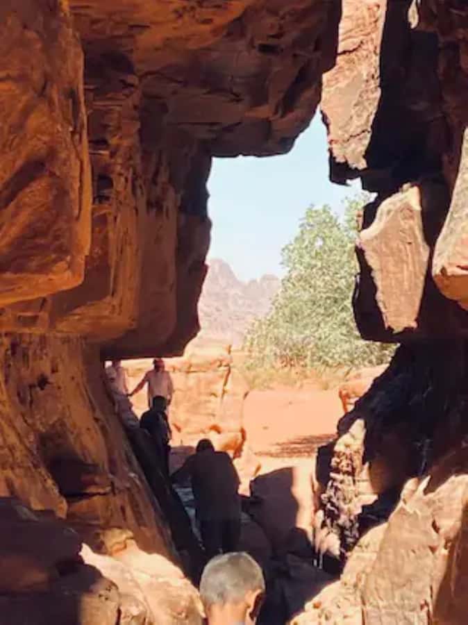 Wadi Rum Highlights: 4-Hour Jeep Tour - Morning or Sunset. - Stop-by-stop: Um Frouth Rock Arch to Lawrence’s House