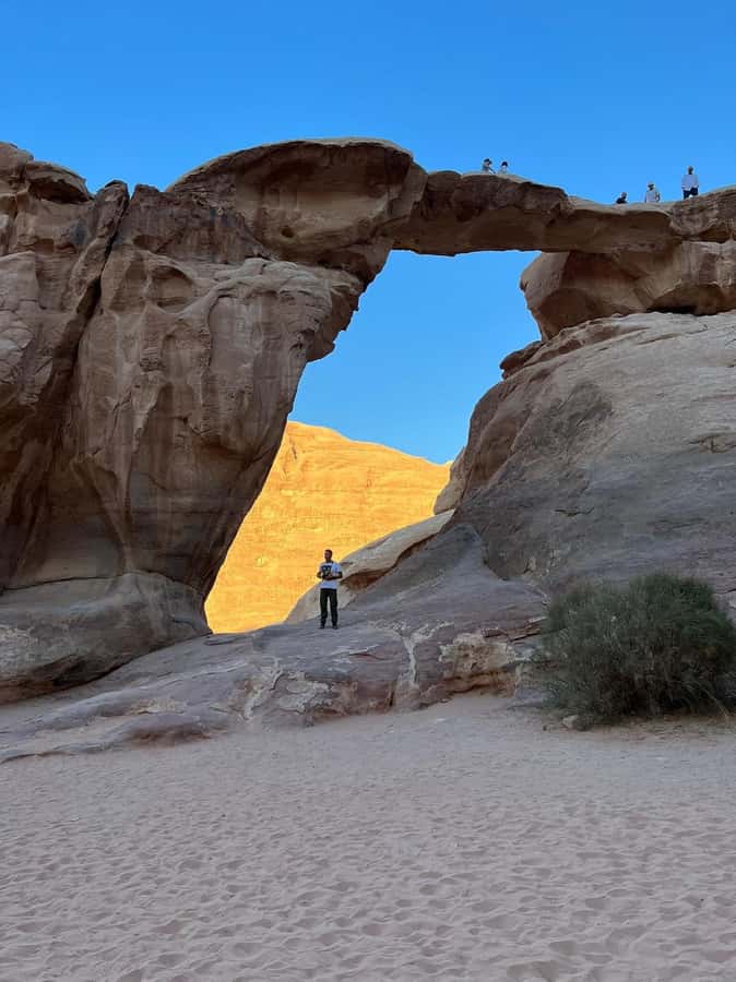 Wadi Rum Highlights: 4-Hour Jeep Tour - Morning or Sunset. - Lawrence’s Spring and Khazali Canyon: water and writing on the rocks