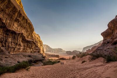 WADI RUM JEEP TOUR WITH ACCOMMODATION | The Jordanian Mappers - The 4x4 jeep drive to movie-famous filming sites